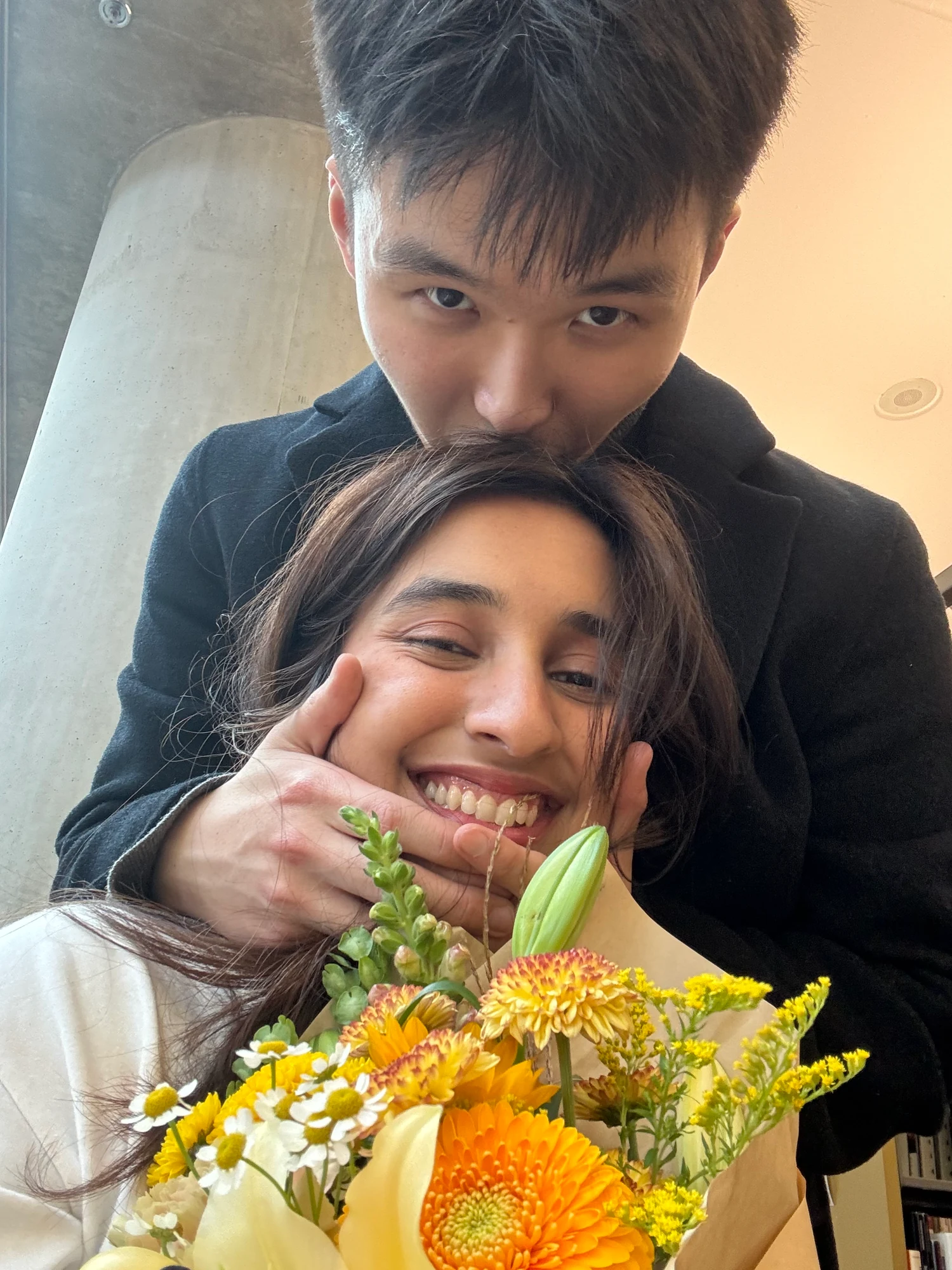 flowers selfie together